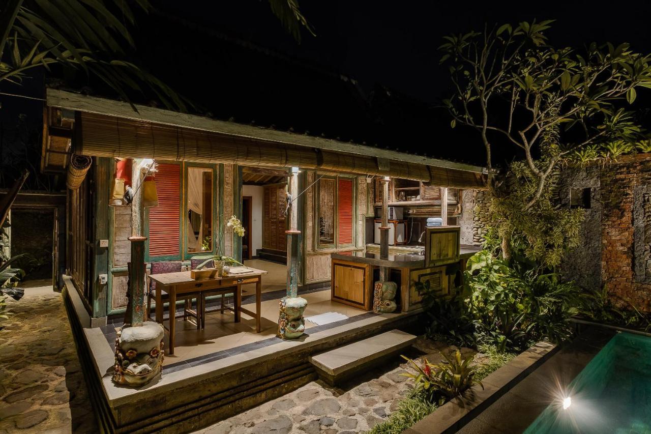 Villa Roshan *